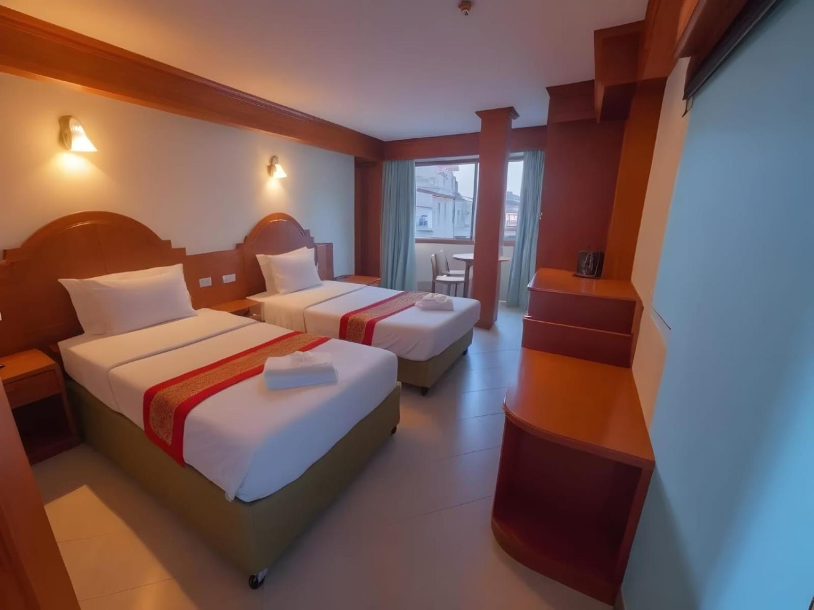 Hack Patong Beach Hotel 部屋 写真